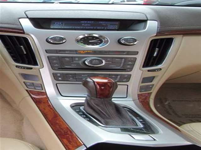 2010 Cadillac CTS AWD 3.0L V6 Luxury 4dr Sedan